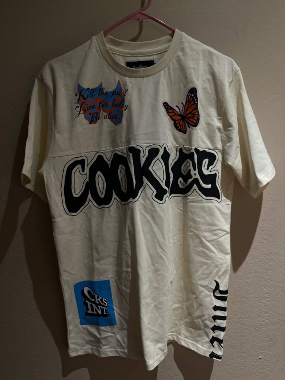 Cookies SF International Tee NWT Cream Butterfly Skull Rare Streetwear Small S